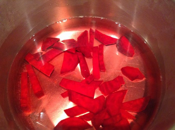 Спагетти со свекольным соусом