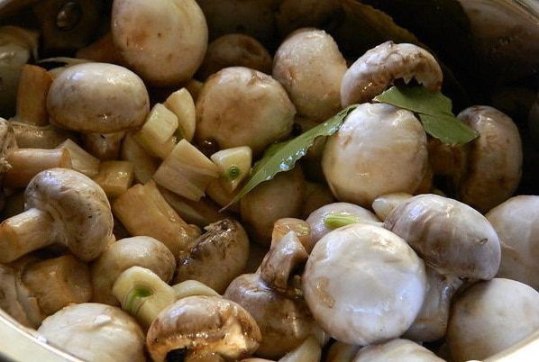 Маринованные шампиньоны 4-х минутки