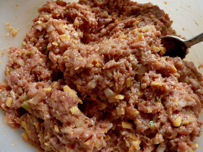 Мясные маффины с секретом