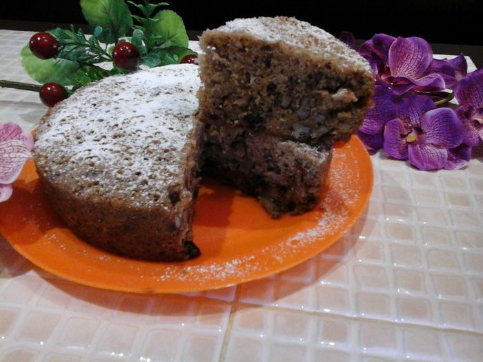 Морковный пирог «Мираж» с грецкими орехами и изюмом