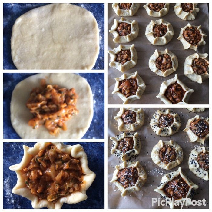 Открытые пирожки с капустой
