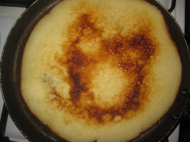 Блины по-русски с начинкой (на дрожжах)