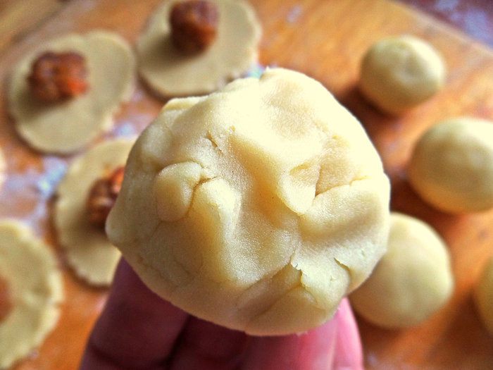 Рассыпчатое китайское печенье с ананасом