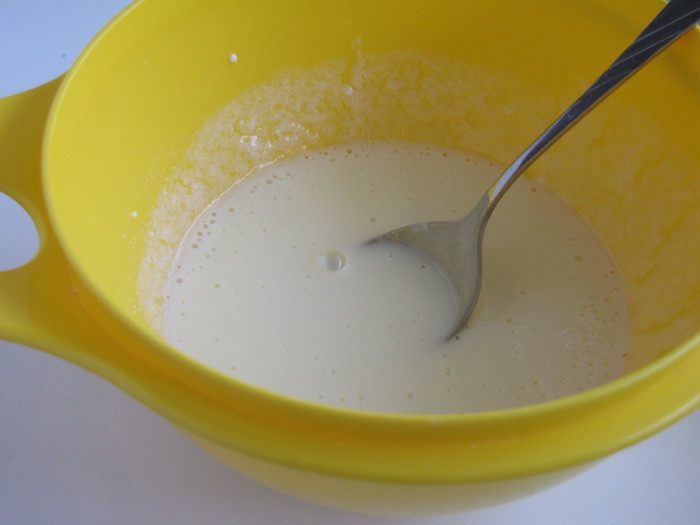 Булочки с зеленым луком и ветчиной