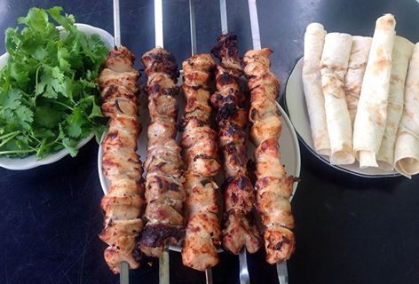 Баклажаны и кабачки-гриль с помидорами и сыром фета