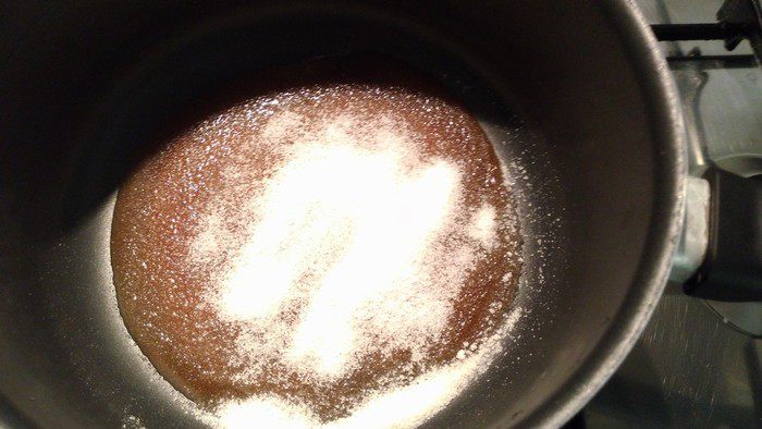 Шоколадная паста с солёной карамелью 