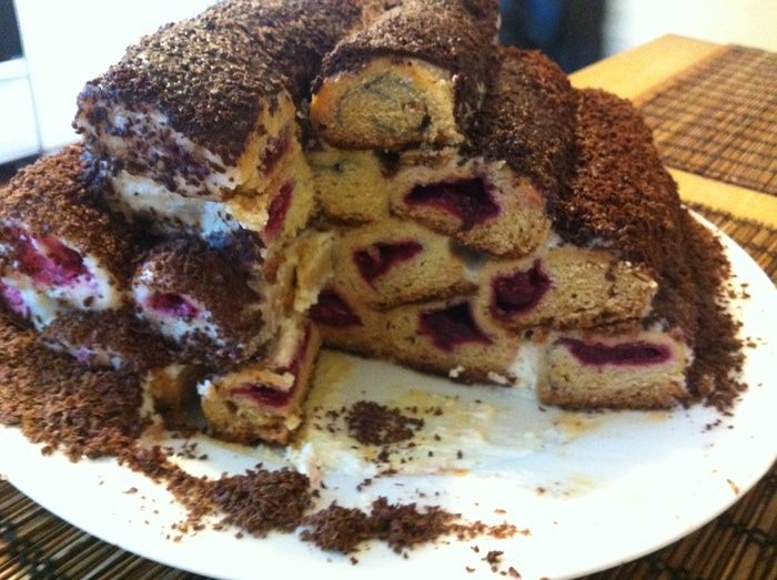 Вишневый пирог &amp;quot;Полено&amp;quot;