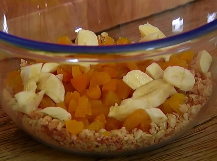 Маффины с бананом и курагой 