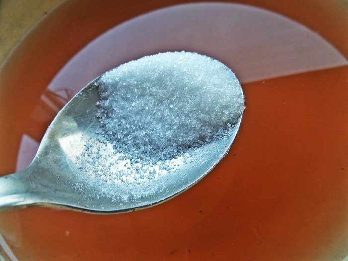 Маринование свекольных стебельков