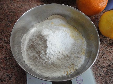Кукурузно-цитрусовый пирог