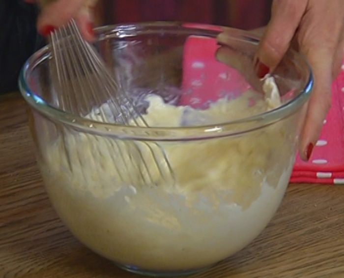 Запеканка из макарон с горошком, цукини и творогом 