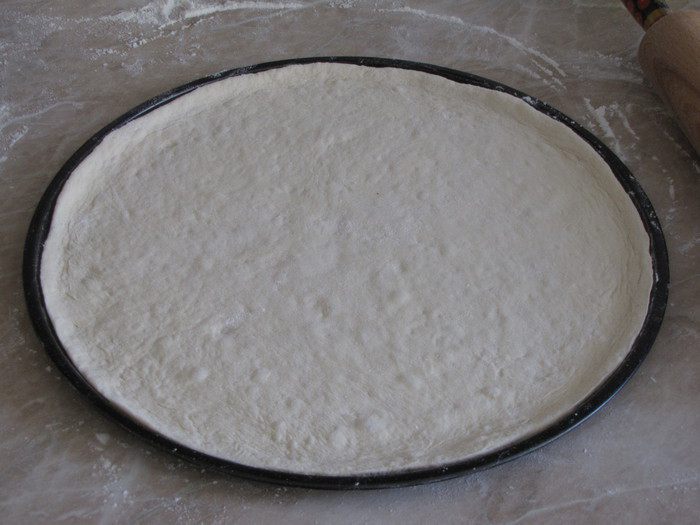 Открытый пирог с мясом, картофелем и цукини