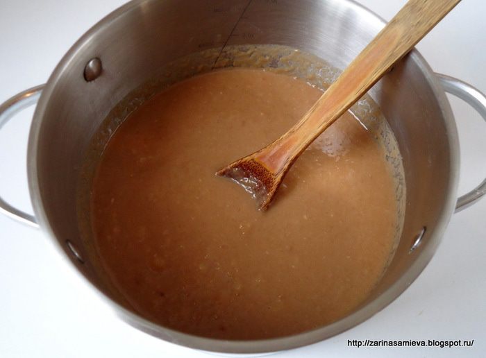 Пудинг с яблоками тоффи