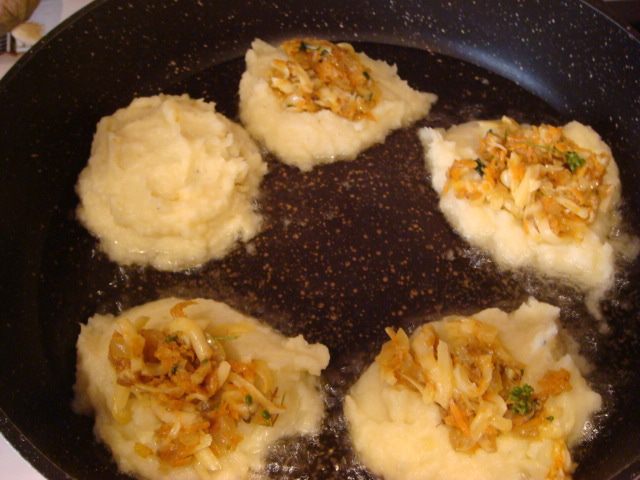 Драники из картофельного пюре