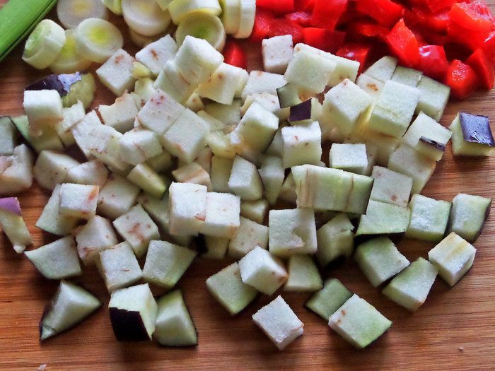 Кускус с овощами и ветчиной