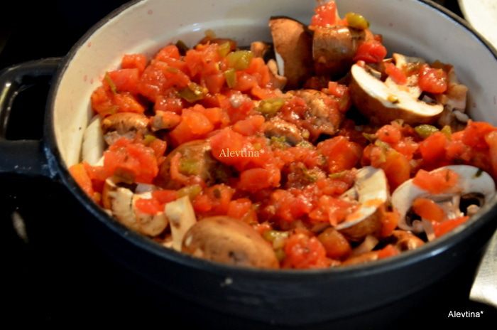 Говядина с грибочками и овощами