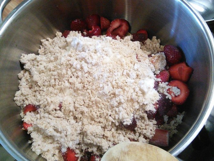 Мармелад из ревеня и клубники с мятой 