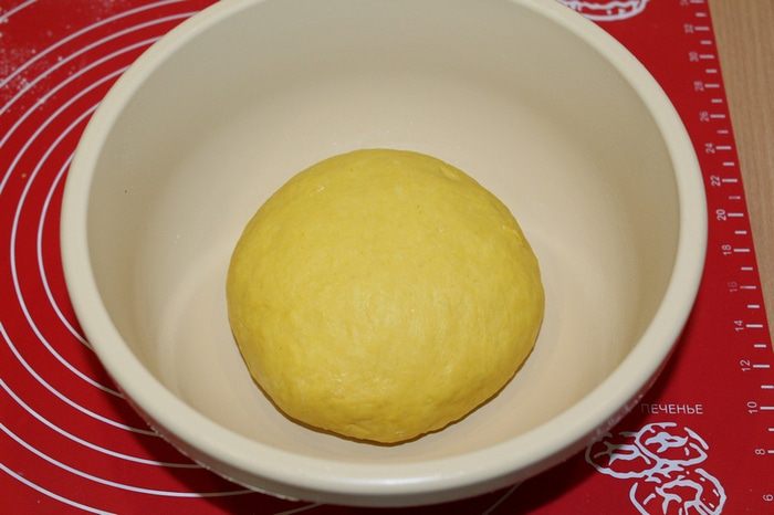 Закусочные пирожки с тыквой и чечевицей