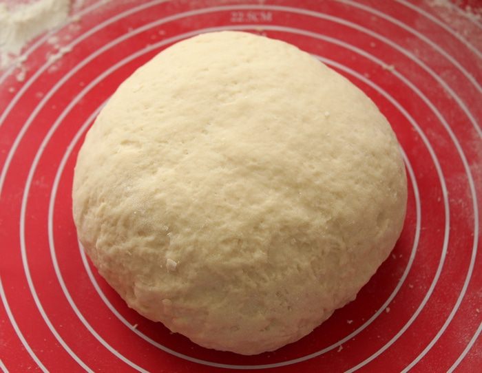 Калач с кунжутом