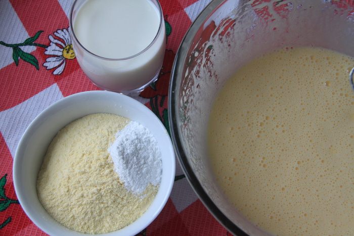 Бразильский кукурузный пирог с сыром (Bolo de Fubá Cremoso)