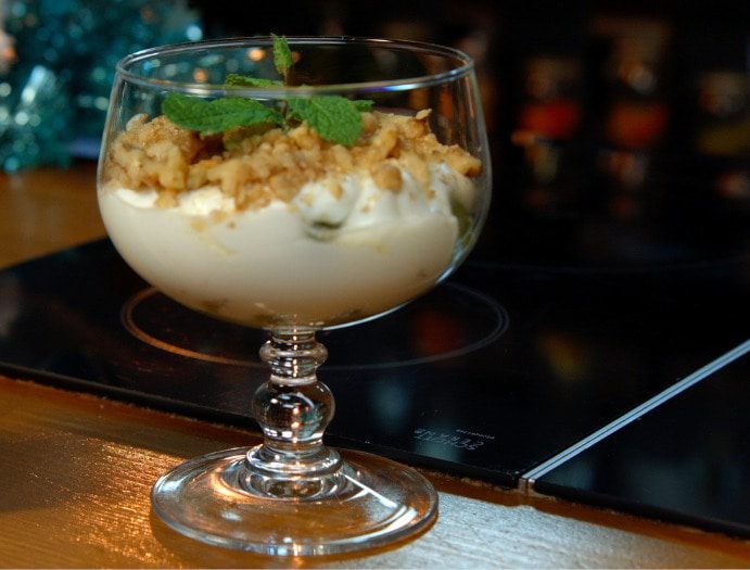 Slim-десерт из винограда, маскарпоне и грецких орехов