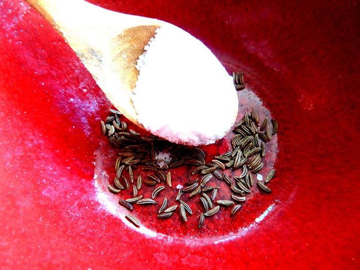 Маринованные роллы из молодых кабачков