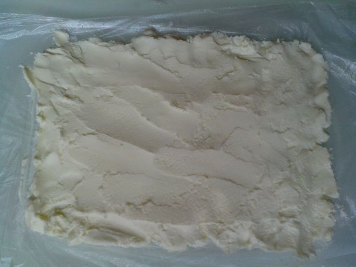 Vanilla-berry rolls