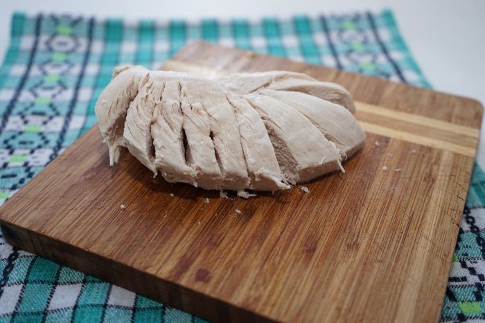 Салат из курицы с сельдереем, апельсином и виноградом