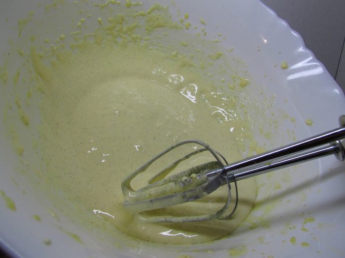 Ванильно-карамельное парфе с морской солью и орехами