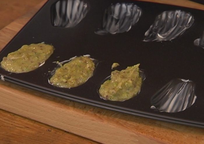 Печенье «Мадлен» с фисташками 