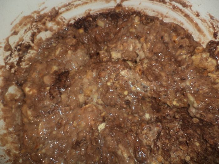 Арахисовый десерт с карамельным кремом и шоколадной глазурью (без выпечки)