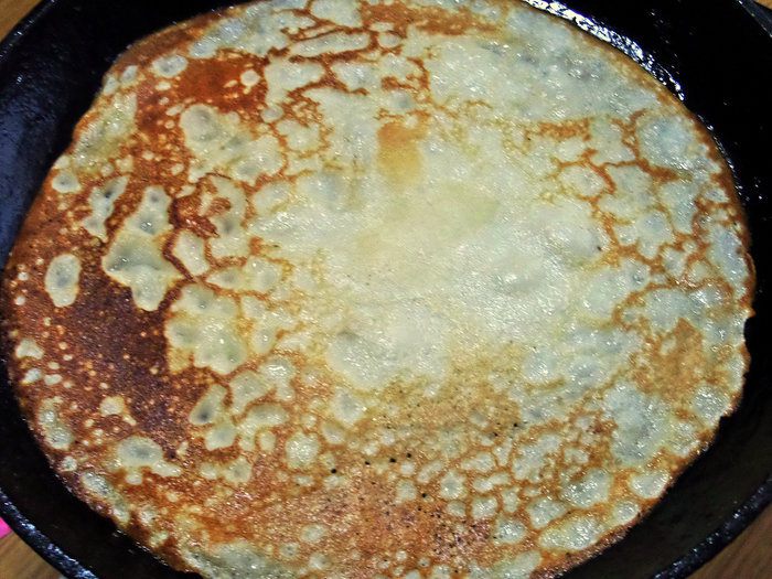 Блины с кокосом под апельсиновым соусом
