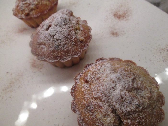 Тыквенные кексы с корицей и орехами