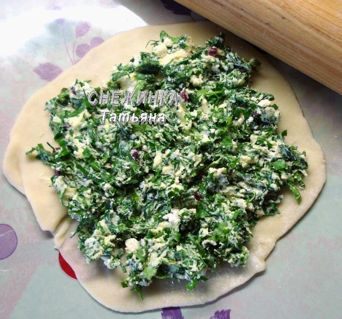 Заварные лепешки с сыром и зеленью