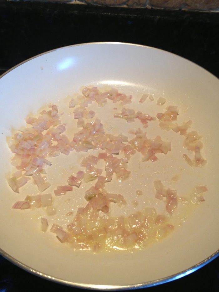 Макароны с лососем и брокколи