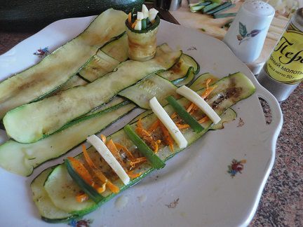 Легкие рулетики с сыром