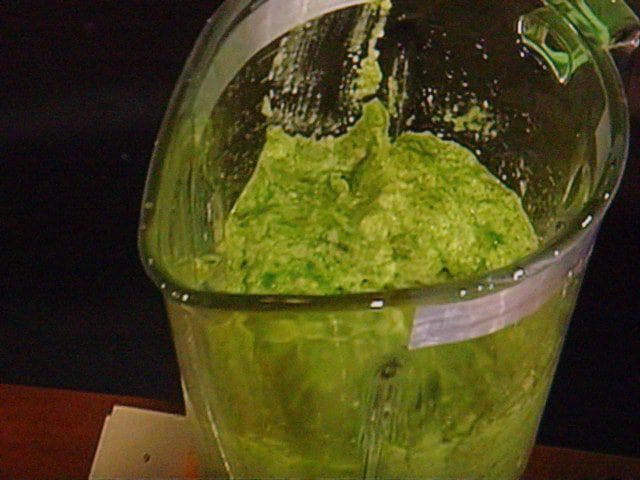 Филе говядины со спаржевым песто под соусом &amp;quot;Béarnaise&amp;quot;