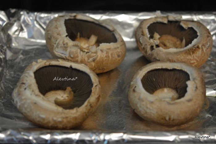 Грибы с начинкой 