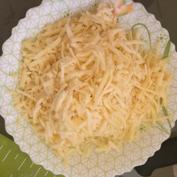 Хачапури по-мегрельски (მეგრული ხაჭაპური)