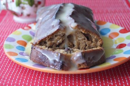 Медовый кекс (леках) под карамельным соусом