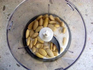 Корзиночки с генуэзским кремом