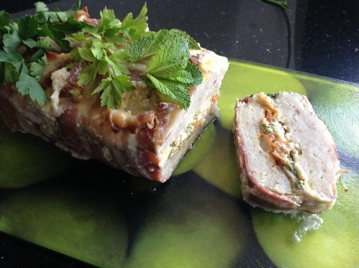 Террин из трески в беконе