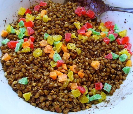 Зерна пшеницы в сиропе