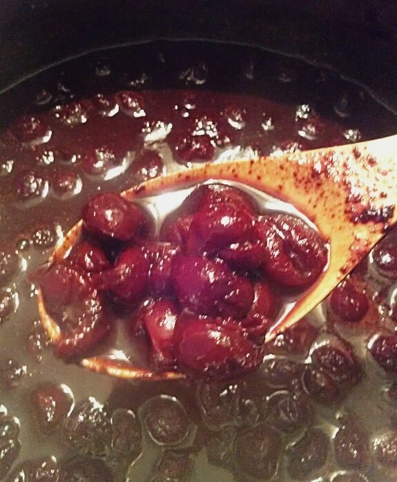 Шоколадно-вишневое варенье