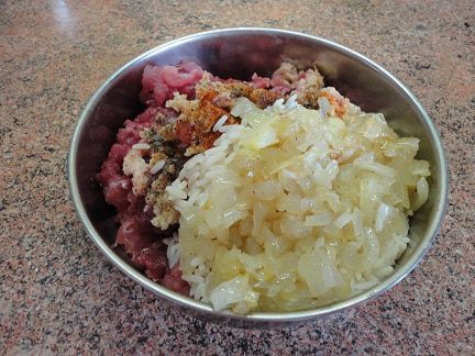 Тефтели с томатно-сметанным соусом