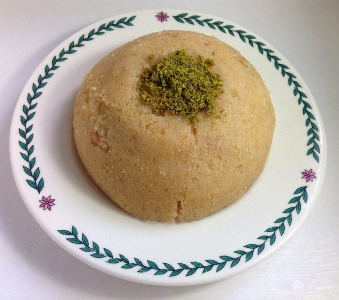 Халва из манки (İrmik Helvası)