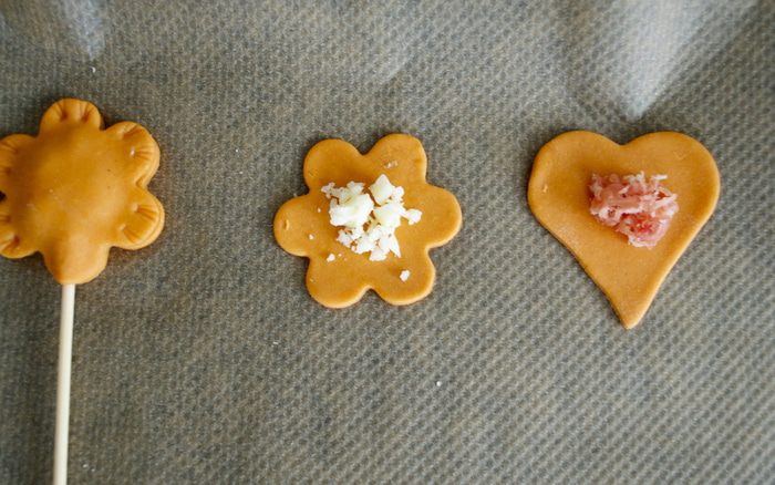 Пирожки на палочке (PIE POPS)