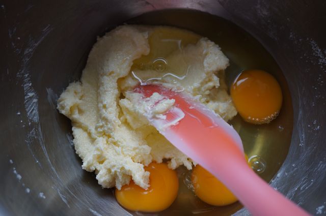 Творожные кексы со сгущенкой