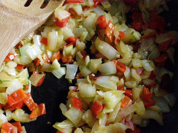 Мексиканское чили из курицы с сальсой из помидоров