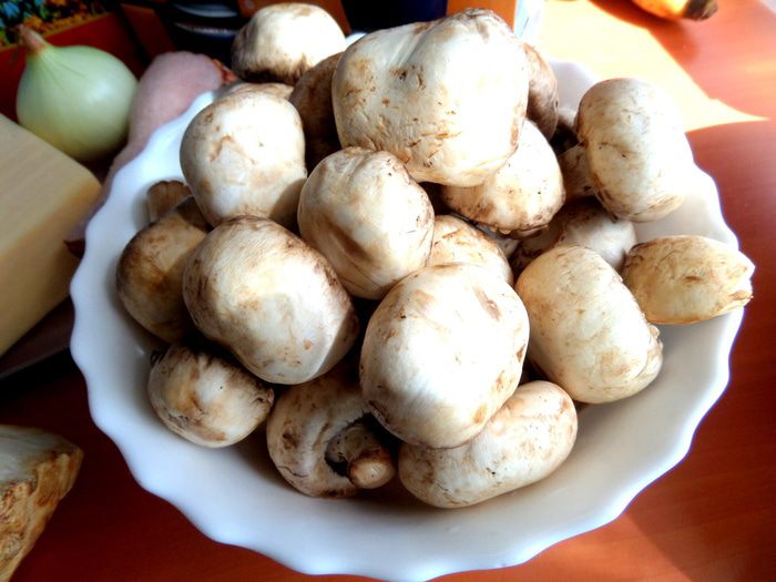 Сливочный жульен с ветчиной и грибами